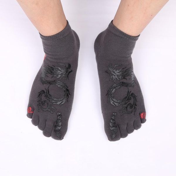 quality men five finger toe socks cotton breathable sweat-absorption ankle socks male sports autumn winter thermal 050031, Black
quality men five finger toe socks cotton breathable sweat-absorption ankle socks male sports autumn winter thermal 050031, Black
