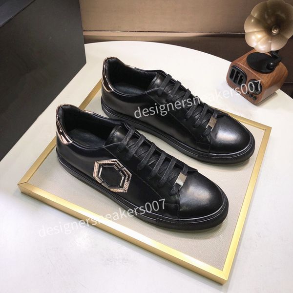 the man small dirty shoes dirty, soft and comfortable, fashionable high-rise sports shoes cy190815, Black
the man small dirty shoes dirty, soft and comfortable, fashionable high-rise sports shoes cy190815, Black