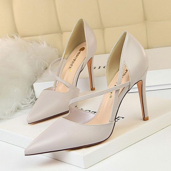 dress shoes ladies high heels women pumps wedding stiletto woman elegant 830-1, Black
dress shoes ladies high heels women pumps wedding stiletto woman elegant 830-1, Black
