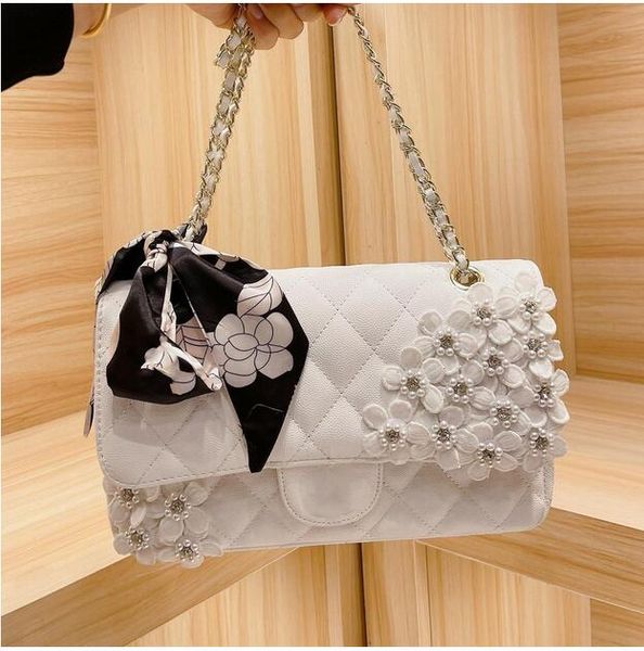 new fashion style real leather womens bag applique cc bag luxurys designers bags messenger shoulder bag
new fashion style real leather womens bag applique cc bag luxurys designers bags messenger shoulder bag