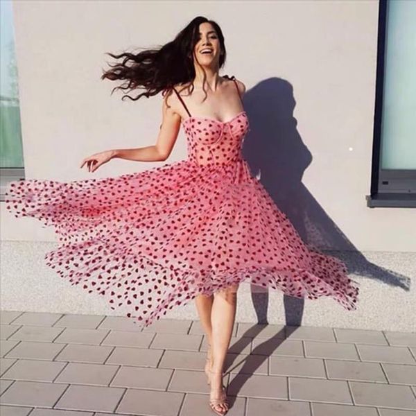 womens dresses summer 2020 slash neck floral print boho beach dress pleated sleeveless dress wrap robe sundress, Black;gray
womens dresses summer 2020 slash neck floral print boho beach dress pleated sleeveless dress wrap robe sundress, Black;gray