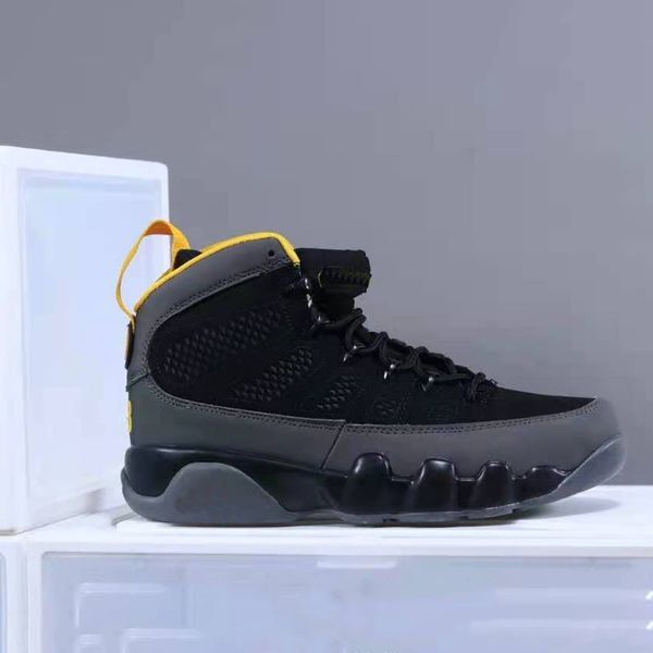 2021 designer jumpman 9 men basketball shoes grey triple black trainer sport sneakers size 40-46
2021 designer jumpman 9 men basketball shoes grey triple black trainer sport sneakers size 40-46