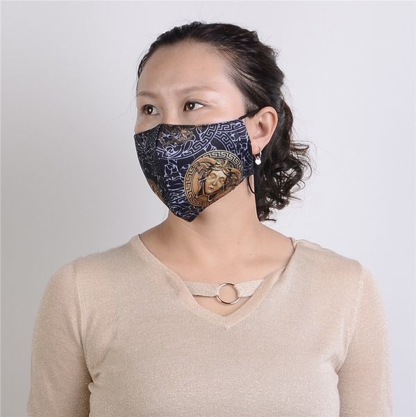 factory designer breathable riding bike wearing black fashion cotton face repeated washing nano membrane filter mask
factory designer breathable riding bike wearing black fashion cotton face repeated washing nano membrane filter mask