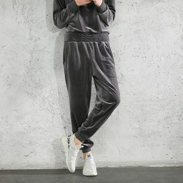 running pants winter women tracksuit velvet female yoga warm sports fitness workout gym loose casual sweatpants jogging, Black;blue
running pants winter women tracksuit velvet female yoga warm sports fitness workout gym loose casual sweatpants jogging, Black;blue