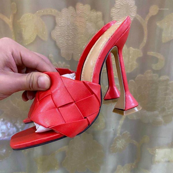 slippers fashion square toe weave high heels shoes women leather luxury designer ladies street beach sandals slides shoes1, Black
slippers fashion square toe weave high heels shoes women leather luxury designer ladies street beach sandals slides shoes1, Black