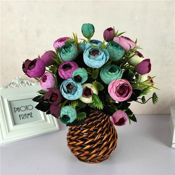 decorative flowers & wreaths six forks and nine heads of european autumn camellia bracts, spun silk mixed batches for home decoration1
decorative flowers & wreaths six forks and nine heads of european autumn camellia bracts, spun silk mixed batches for home decoration1