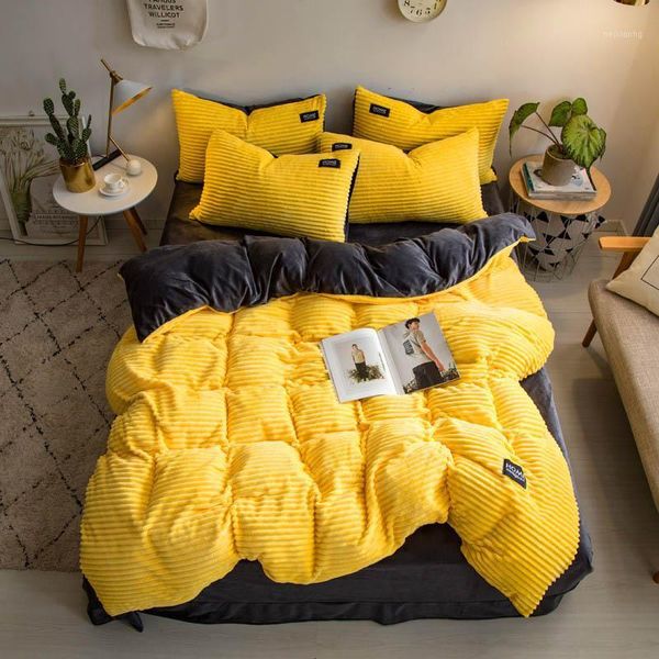 bedding sets 27 winter warm double sides flannel set velvet flat sheet duvet cover and pillowcases for 1.8-2m bed1
bedding sets 27 winter warm double sides flannel set velvet flat sheet duvet cover and pillowcases for 1.8-2m bed1