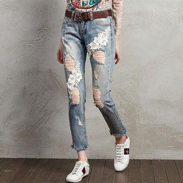 women's jeans luxury women 3d lace flowers ripped pants 2021 hole pattern loose casual femme denim trousers1, Blue
women's jeans luxury women 3d lace flowers ripped pants 2021 hole pattern loose casual femme denim trousers1, Blue