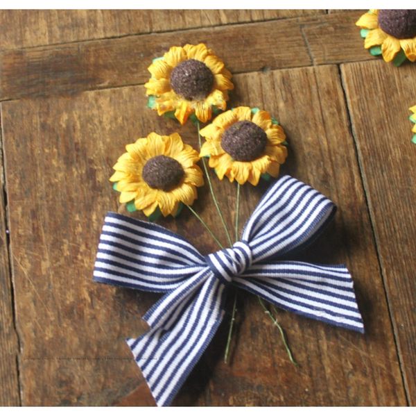 30 шт. лот искусственное украшение подсолнечника цветы для подарочной коробки diy декор бумажные цветы для скрапбукинга дешевые мини дейзи a
30 шт. лот искусственное украшение подсолнечника цветы для подарочной коробки diy декор бумажные цветы для скрапбукинга дешевые мини дейзи a