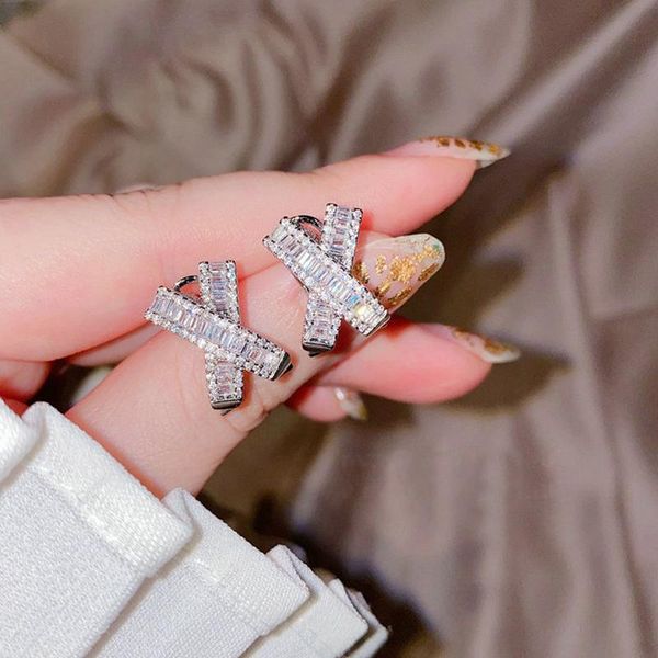 stud real 925 sterling silver earrings women girls geometric exquisite zircon fashion ear personality sweet party jewelry, Golden;silver
stud real 925 sterling silver earrings women girls geometric exquisite zircon fashion ear personality sweet party jewelry, Golden;silver