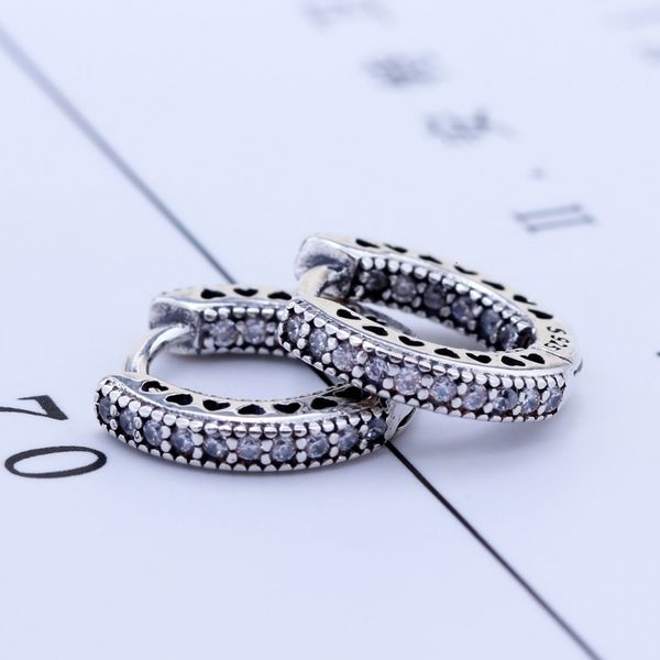 panjiachun silver 925 earrings style new classic hollow love earrings fashion versatile, Golden
panjiachun silver 925 earrings style new classic hollow love earrings fashion versatile, Golden