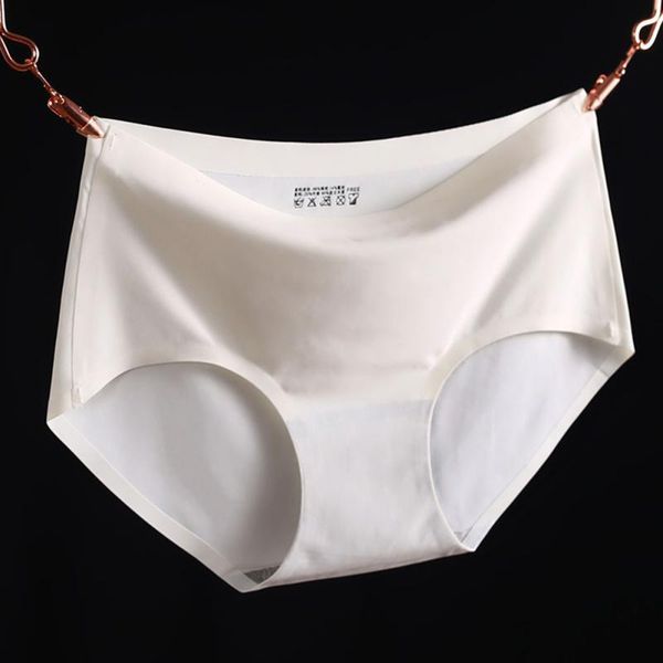 2019 women's summer solid panties ice silk cool refreshing seamless briefs underwear, Black;pink
2019 women's summer solid panties ice silk cool refreshing seamless briefs underwear, Black;pink