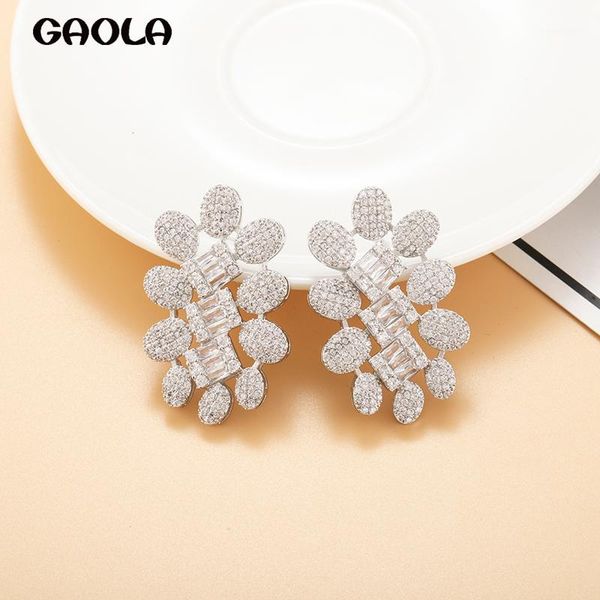 gaola grote super luxe transparante cz stud oorbellen shiny delicate earrings for women advanced aesthetic gle94351, Golden;silver
gaola grote super luxe transparante cz stud oorbellen shiny delicate earrings for women advanced aesthetic gle94351, Golden;silver