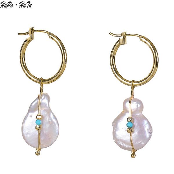 hoop & huggie electroplating real gold c-shaped circle shaped fresh water pearl stone hand-made earrings jewelry factory wholesale, Golden;silver
hoop & huggie electroplating real gold c-shaped circle shaped fresh water pearl stone hand-made earrings jewelry factory wholesale, Golden;silver