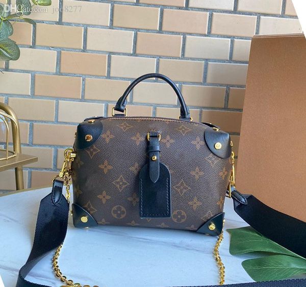 luxurys designers bags classic handbags women bags lady messenger bags packages leather tote female crossbody handbags20x14x7.5cm m45571, Red;black
luxurys designers bags classic handbags women bags lady messenger bags packages leather tote female crossbody handbags20x14x7.5cm m45571, Red;black