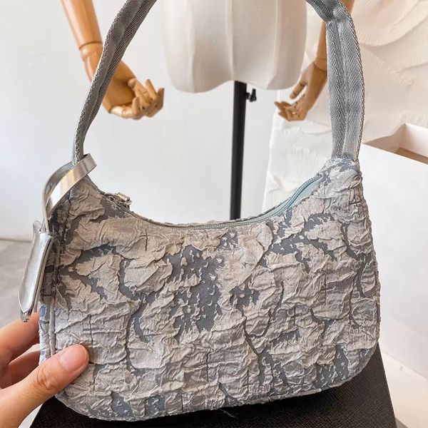 luxurys designer women shoulder bags all-match underarm bag pleated handbag fashion style lady 7 colors handbags wholesale
luxurys designer women shoulder bags all-match underarm bag pleated handbag fashion style lady 7 colors handbags wholesale