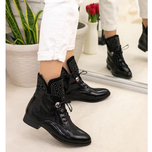 perla black leather women boots, chealsea style 2021 fashion beaded elegant design spring autumn winter, daily casual
perla black leather women boots, chealsea style 2021 fashion beaded elegant design spring autumn winter, daily casual