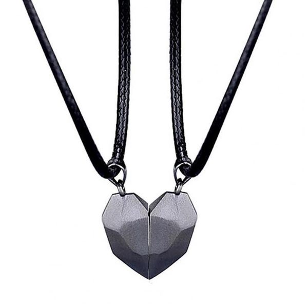 2pcs a pair of ancient tokens magnetic lovers pendant lettering distance faceted heart clavicle necklace for woman gifts, Golden;silver
2pcs a pair of ancient tokens magnetic lovers pendant lettering distance faceted heart clavicle necklace for woman gifts, Golden;silver