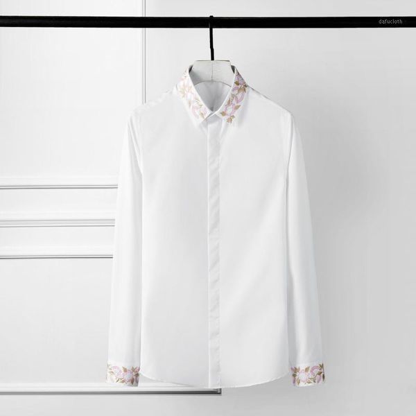 new men shirt luxury gold and pink flower embroidery long sleeve mens dress shirts party casual shirts man plus size 4xl1, White;black
new men shirt luxury gold and pink flower embroidery long sleeve mens dress shirts party casual shirts man plus size 4xl1, White;black
