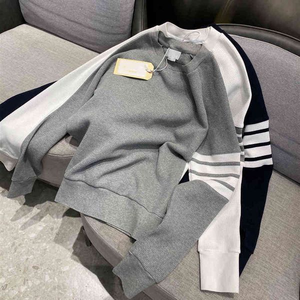 2022 factory wholesale new yarn dyed four bar round neck sweater women's pullover autumn winter casual loose long sleeve bottoming shir, Black
2022 factory wholesale new yarn dyed four bar round neck sweater women's pullover autumn winter casual loose long sleeve bottoming shir, Black