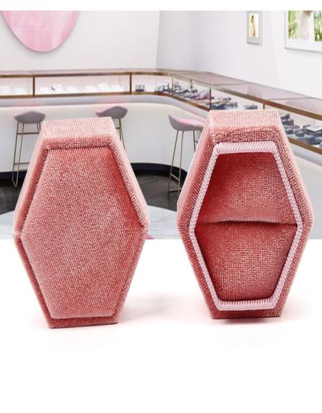 zerong velet ring box 6.2x5.5x5.2cm colorful spot hexagon flannelette ring necklace jewelry box for wedding engagement wmtshn
zerong velet ring box 6.2x5.5x5.2cm colorful spot hexagon flannelette ring necklace jewelry box for wedding engagement wmtshn