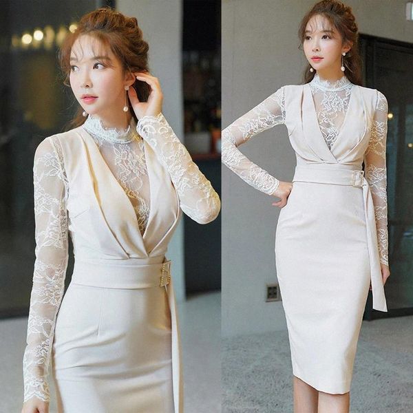 2020 spring and autumn new women's ladies' temperament lace stitching fashion fake two-piece slim mid-length bag hip dress #5l32, Black;gray
2020 spring and autumn new women's ladies' temperament lace stitching fashion fake two-piece slim mid-length bag hip dress #5l32, Black;gray
