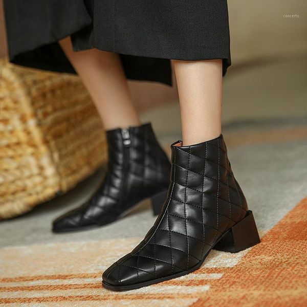 chunky heel short boots womens 2020 new square toe high heels ankle boots cross sewing fashion autumn winter leather zip booties1, Black
chunky heel short boots womens 2020 new square toe high heels ankle boots cross sewing fashion autumn winter leather zip booties1, Black
