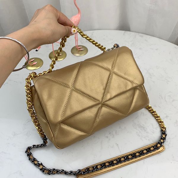 luxurys leather handbags fashion designer 19 flap bag women maxi bags genuine purses crossbody bag shoulder quality with box cbdho, Red;black
luxurys leather handbags fashion designer 19 flap bag women maxi bags genuine purses crossbody bag shoulder quality with box cbdho, Red;black