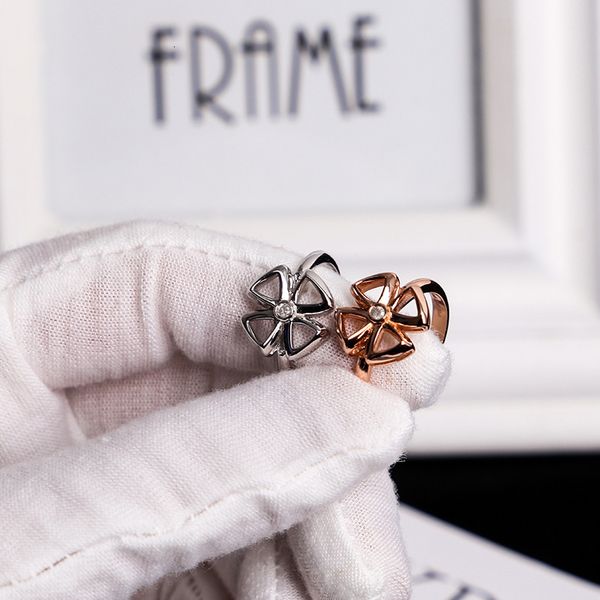 jade women's simple pattern silver inlaid gold flower temperament ring
jade women's simple pattern silver inlaid gold flower temperament ring