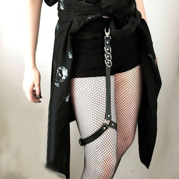 leather leg harness thigh straps gothic jartiyer wedding garter stocking women bondage garters, Black;white
leather leg harness thigh straps gothic jartiyer wedding garter stocking women bondage garters, Black;white