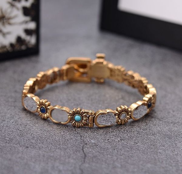 vintage cuff bracelet style for woman brass gold plated silver bracelet pattern flower pattern jewelry supply, White
vintage cuff bracelet style for woman brass gold plated silver bracelet pattern flower pattern jewelry supply, White