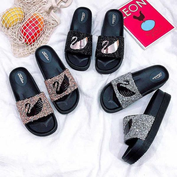 glitter slippers women summer sandals 2020 fashion bling female swan printed flip flops beach diamond flat shoes outdoor sandals c1120, Black
glitter slippers women summer sandals 2020 fashion bling female swan printed flip flops beach diamond flat shoes outdoor sandals c1120, Black