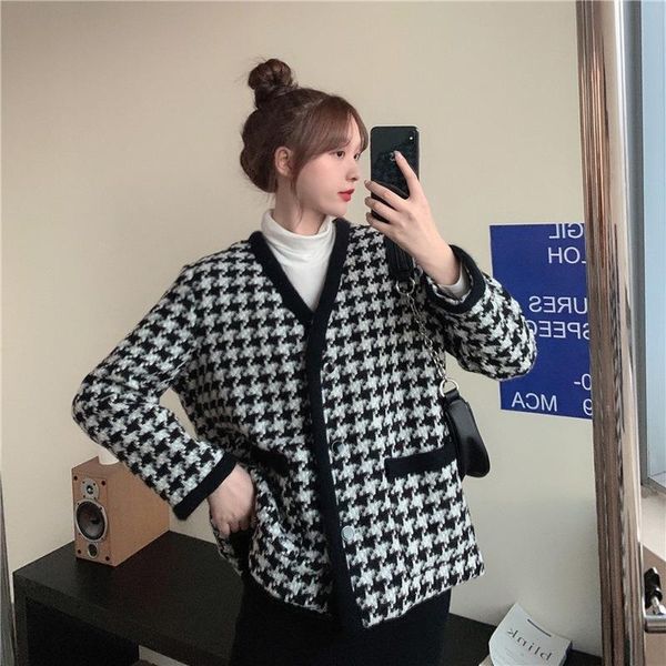 women's jackets 2021 retro autumn and winter thick houndstooth small fragrant wind jacket casual cardigan sweater, Black;brown
women's jackets 2021 retro autumn and winter thick houndstooth small fragrant wind jacket casual cardigan sweater, Black;brown