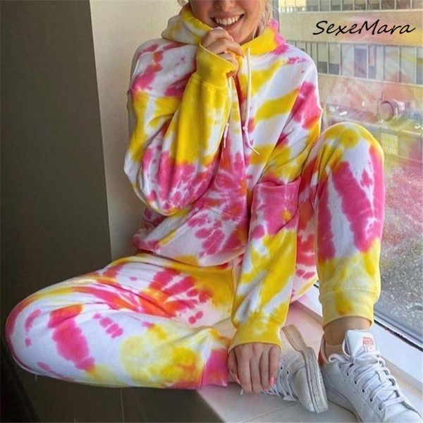 spring autumn women print women pajama sets casual hooded long sleeves loose home colthes 201113, Black;red
spring autumn women print women pajama sets casual hooded long sleeves loose home colthes 201113, Black;red