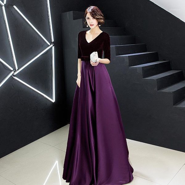 v-neck chinese oriental party female annual meeting cheongsam stage show qipao dress elegant celebrity banquet dresses1, Red
v-neck chinese oriental party female annual meeting cheongsam stage show qipao dress elegant celebrity banquet dresses1, Red