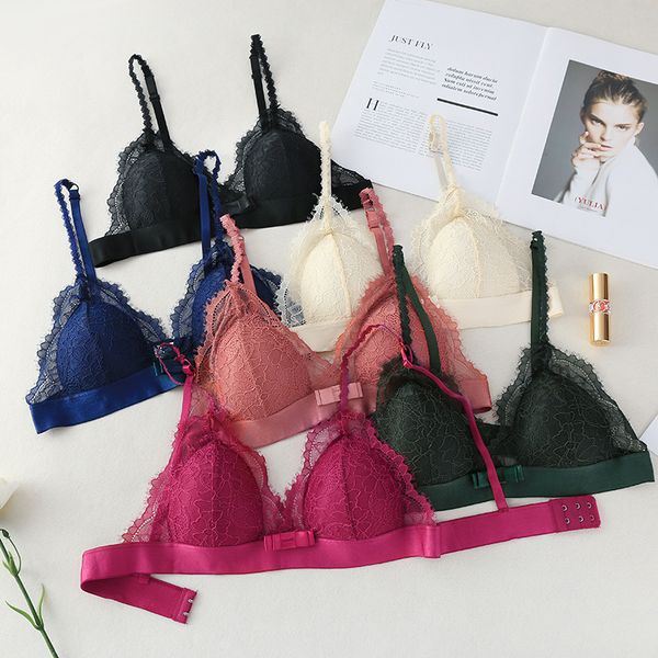 3pieces/lot women seamless underwear deep v girls thin french style bralette lace wireless triangle cup women lingerie soft bra, Red;black
3pieces/lot women seamless underwear deep v girls thin french style bralette lace wireless triangle cup women lingerie soft bra, Red;black