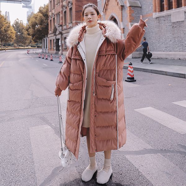 2021 Women's Padded Cotton Jacket New Winter 90% White Duck Down Material with Hood Big Leather Collar Loose Long Woman's Velvet Coat 4t Hce, Black
2021 Women's Padded Cotton Jacket New Winter 90% White Duck Down Material with Hood Big Leather Collar Loose Long Woman's Velvet Coat 4t Hce, Black