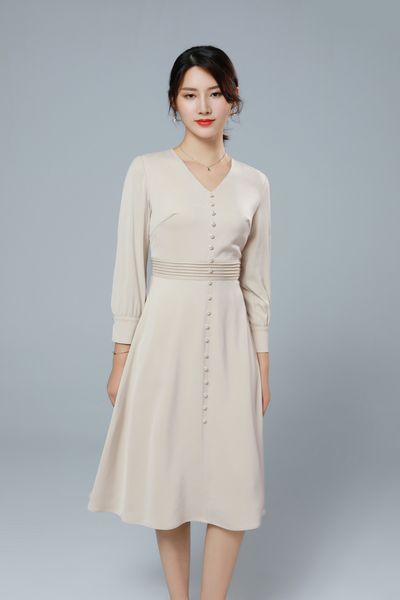 golden velvet coat female 2020 autumn and winter style wedding mother dress dress high-end western-style waist thin long trench coatfall 202, Black;gray
golden velvet coat female 2020 autumn and winter style wedding mother dress dress high-end western-style waist thin long trench coatfall 202, Black;gray