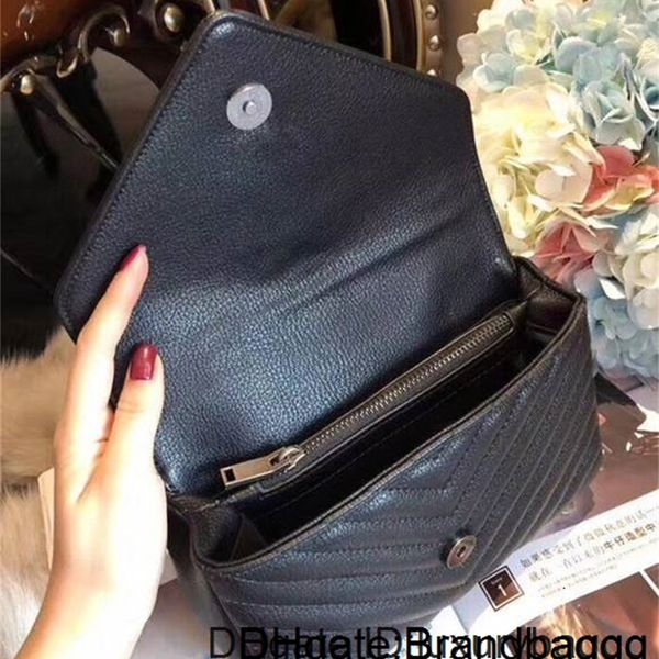 newset shape flaps bag lady handbags with key chain real leather women shoulder handbag clutch tote bags messenger purs
newset shape flaps bag lady handbags with key chain real leather women shoulder handbag clutch tote bags messenger purs
