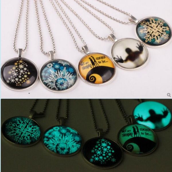 pendant necklaces 2021 glow in the dark christmas tree glass necklace women men fashion luminous halloween jewelry gift, Silver
pendant necklaces 2021 glow in the dark christmas tree glass necklace women men fashion luminous halloween jewelry gift, Silver