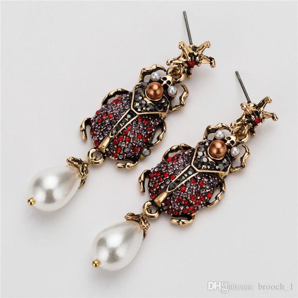europeanfashion women girls brinco women stud earings trendy crystal cute bee diamond pearl earring for wedding party christmas presents, Golden;silver
europeanfashion women girls brinco women stud earings trendy crystal cute bee diamond pearl earring for wedding party christmas presents, Golden;silver