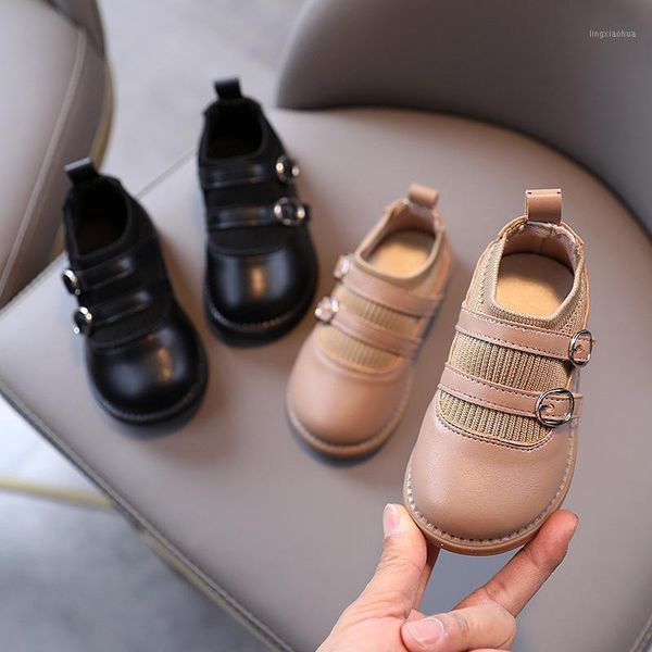 autumn winter 2020 new baby leather shoes european retro style litter girl shoes1, Black;grey
autumn winter 2020 new baby leather shoes european retro style litter girl shoes1, Black;grey