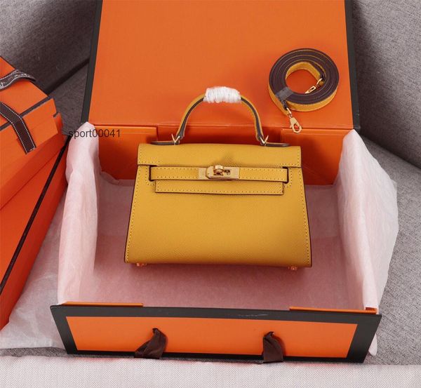factory wholesale 2020 new classic totes shoulder bags with lock women lady cowhide genuine leather fashion handbag 28cm 32cm, Black;red
factory wholesale 2020 new classic totes shoulder bags with lock women lady cowhide genuine leather fashion handbag 28cm 32cm, Black;red