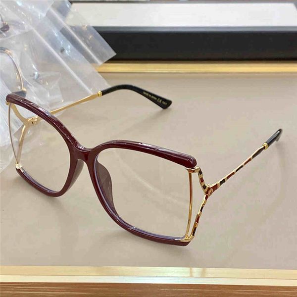0592 fashion glasses popular fashion men women square retro style metal full frame multicolor frames attached case, White;black
0592 fashion glasses popular fashion men women square retro style metal full frame multicolor frames attached case, White;black