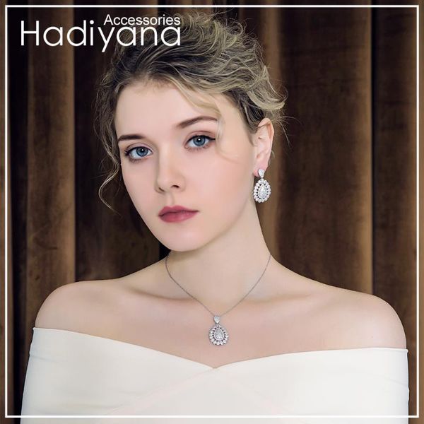 nankiya luxury brilliant micro pave cudic cubic zircon coundlace набор с серьгами мода вода капли кулон ювелирные изделия 2 шт. наборы nc675, Silver
nankiya luxury brilliant micro pave cudic cubic zircon coundlace набор с серьгами мода вода капли кулон ювелирные изделия 2 шт. наборы nc675, Silver
