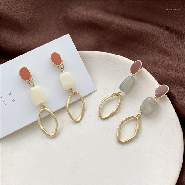 retro fashion web celebrity earrings female temperament contracted character texture geometric stud earrings1, Golden;silver
retro fashion web celebrity earrings female temperament contracted character texture geometric stud earrings1, Golden;silver