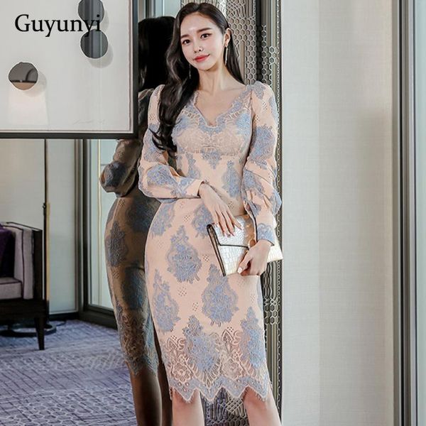 high waist flowers lace dress 2021 spring simple v-neck long puff sleeve temperament elegant tight women's party dress, Black;gray
high waist flowers lace dress 2021 spring simple v-neck long puff sleeve temperament elegant tight women's party dress, Black;gray