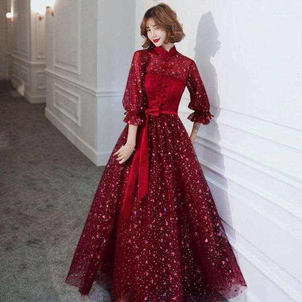vintage improved chinese style cheongsam sequin lace up ball gown half sleeve bride wedding party gown vestidos1, Red 
vintage improved chinese style cheongsam sequin lace up ball gown half sleeve bride wedding party gown vestidos1, Red