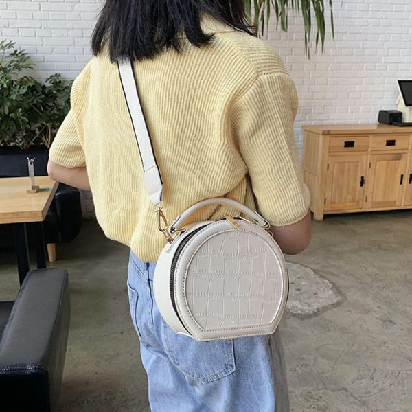 female fashion pu leather crossbody bag for women 2020 alligator shoulder messenger bag ladie hand sling luxury handbag designer c0117
female fashion pu leather crossbody bag for women 2020 alligator shoulder messenger bag ladie hand sling luxury handbag designer c0117