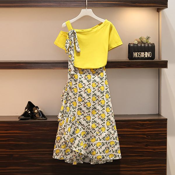 new arrival runway women vintage elegant bow t shirt + high waist flower print skirt suit 2 piece clothing set t200702, White
new arrival runway women vintage elegant bow t shirt + high waist flower print skirt suit 2 piece clothing set t200702, White